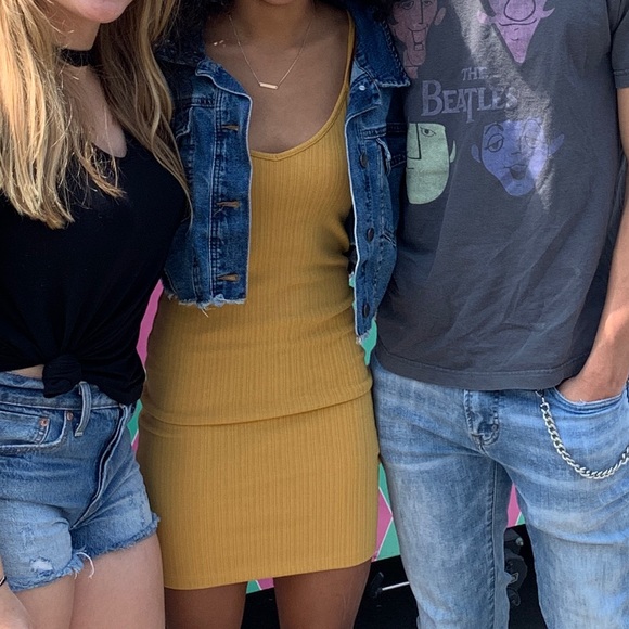 Bodycon Summer Dress - Picture 4 of 4